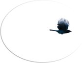 WallClassics - PVC Schuimplaat Ovaal - Zwarte Vogel op Witte Achtergrond - 68x51 cm Foto op Ovaal (Met Ophangsysteem)
