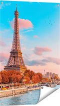 Gards Tuinposter Eiffeltoren in Parijs aan het Water - 60x90 cm - Tuindoek - Tuindecoratie - Wanddecoratie buiten - Tuinschilderij