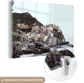 MuchoWow® Glasschilderij 90x60 cm - Schilderij acrylglas - Italië - Zee - Cinque Terre - Foto op glas - Schilderijen