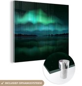 MuchoWow® Glasschilderij 90x90 cm - Schilderij acrylglas - Noorderlicht - Sterrenhemel - Nacht - Foto op glas - Schilderijen