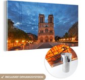 MuchoWow® Glasschilderij 160x80 cm - Schilderij acrylglas - Parijs - Notre Dame - Wolken - Foto op glas - Schilderijen