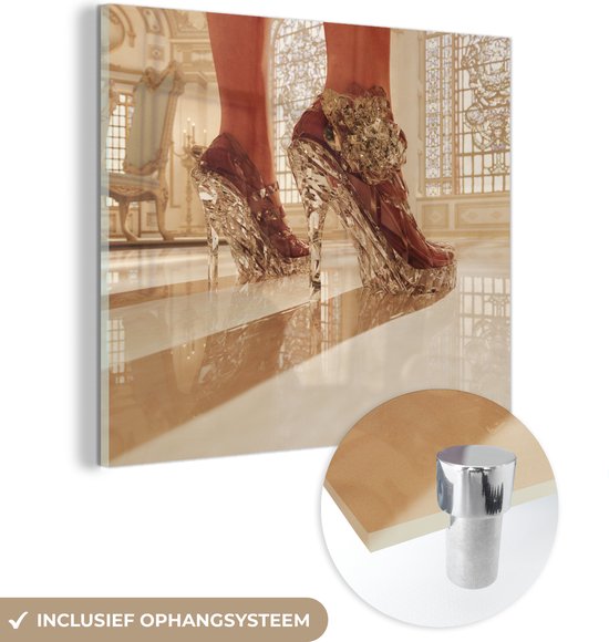 MuchoWow® Glasschilderij 20x20 cm - Schilderij acrylglas - Voeten van een vrouw met hakken - Foto op glas - Schilderijen