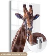 MuchoWow® Glasschilderij 30x40 cm - Schilderij acrylglas - Portret van een giraffe - Foto op glas - Schilderijen