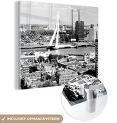 MuchoWow® Glasschilderij 50x50 cm - Schilderij acrylglas - Rotterdam - Skyline - Zwart - Wit - Foto op glas - Schilderijen