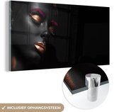 MuchoWow® Glasschilderij 80x40 cm - Schilderij acrylglas - Vrouw - Zwart - Goud - Foto op glas - Schilderijen