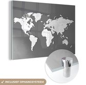 MuchoWow® Glasschilderij 180x120 cm - Schilderij acrylglas - Houten wereldkaart - zwart wit - Foto op glas - Schilderijen