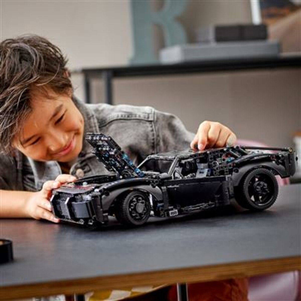 LEGO Technic Batman Batmobile - 42127 — afbeelding 12
