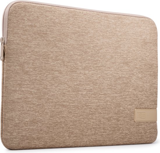Beige laptophoes van Case Logic met een gemêleerde textuur en een beige logo-badge.