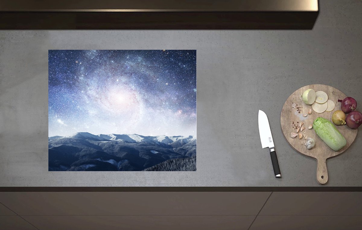 Inductieplaat Beschermer - Felle Sterrenhemel boven Groot Berggebied - 60x52 cm - 2 mm Dik - Inductie Beschermer van Vinyl