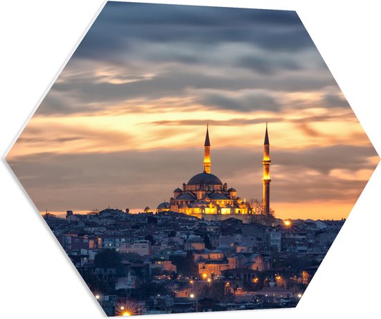 WallClassics - PVC Schuimplaat Hexagon - Süleymaniye-Moskee op Begin van de Avond in Istanbul, Turkije - 70x60.9 cm Foto op Hexagon (Met Ophangsysteem)