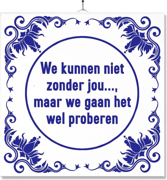 WE Fashion Jongens T-shirt met opdruk en capuchon