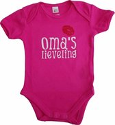 Roze romper met "Oma's lieveling" - maat 74/80 - grootmoeder, babyshower, zwanger, cadeautje, kraamcadeau, grappig, geschenk, baby, tekst, bodieke