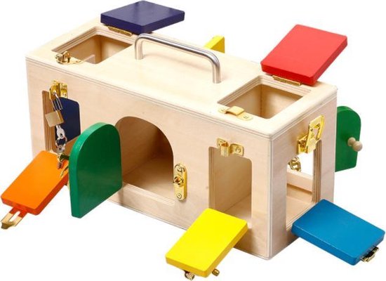 Thumbnail van een extra afbeelding van het spel Opbergbox met 10 uitdagingen - Deuren en Sloten - Slot en Grendel - Houten doos met sloten en vergrendelingen bord met sluitingen - Montessori speelgoed
