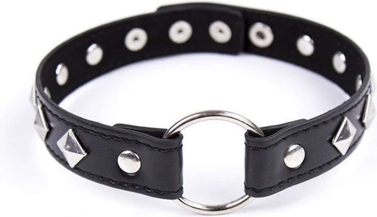 Kinky Secrets BDSM Scene Girl Choker Met Metalen Cirkel Voor Een Extra Sexy Look