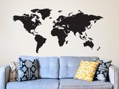 HOUTEN WANDDECORATIE / WOODEN WALL DECORATION - MUURDECORATIE / WALL ART - WERELDKAART / WORLD MAP - 150 x 74cm - ZWART / BLACK - ATLAS - AARDE - CONTINENTEN - REIZEN - STIJLVOL EN