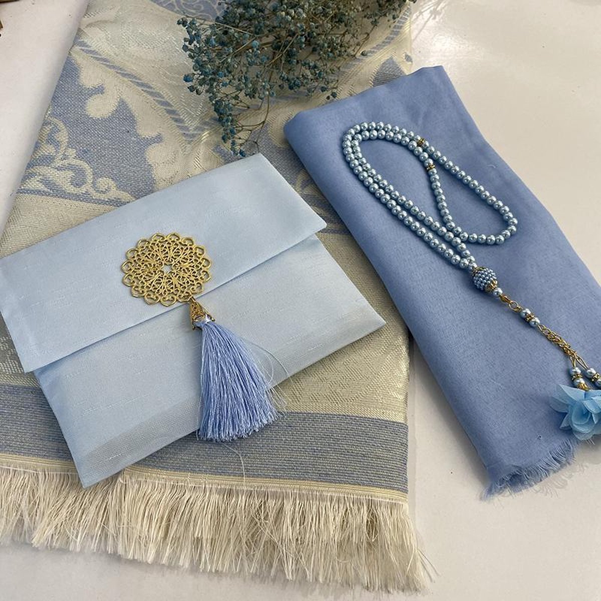 Coffret cadeau Yaseen en velours bleu, ensemble cadeau islamique, tapis de  prière... | bol.com