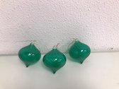 Groene glazen kerstballen - 3 stuks - met gouden hanger