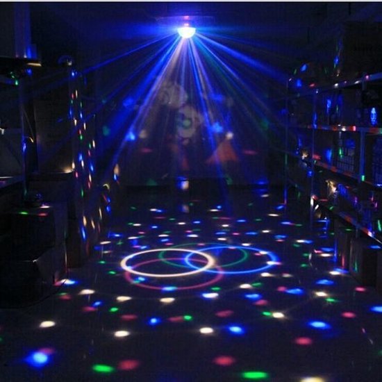Projecteur disco boule à facettes rotative avec jeux de lumière