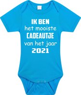 Baby rompertje met leuke tekst | Ik ben het mooiste cadeautje van het jaar 2021 |zwangerschap aankondiging | cadeau papa mama opa oma oom tante | kraamcadeau | maat 80 blauw