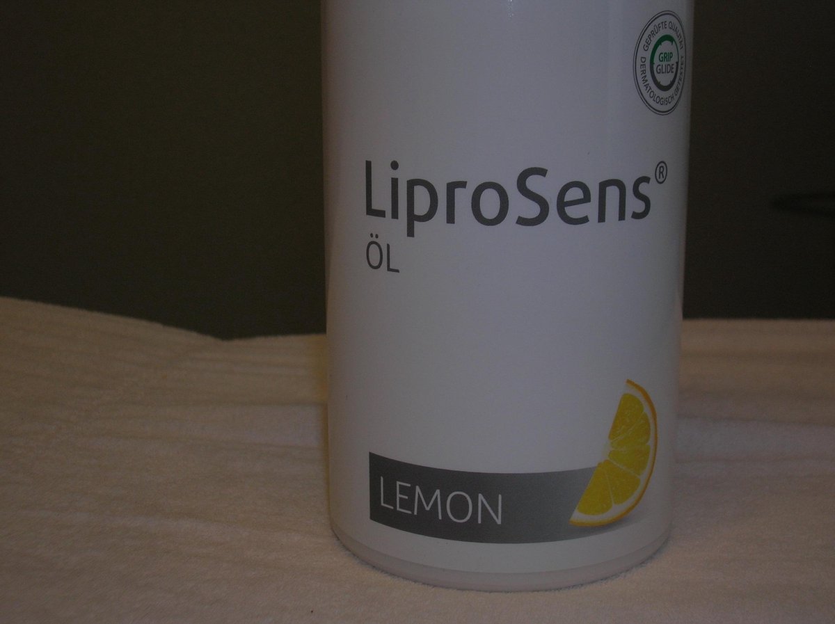 Goedkoopste Röwo LiproSens Massageolie Lemon MET DOSEERPOMP 1000ml
