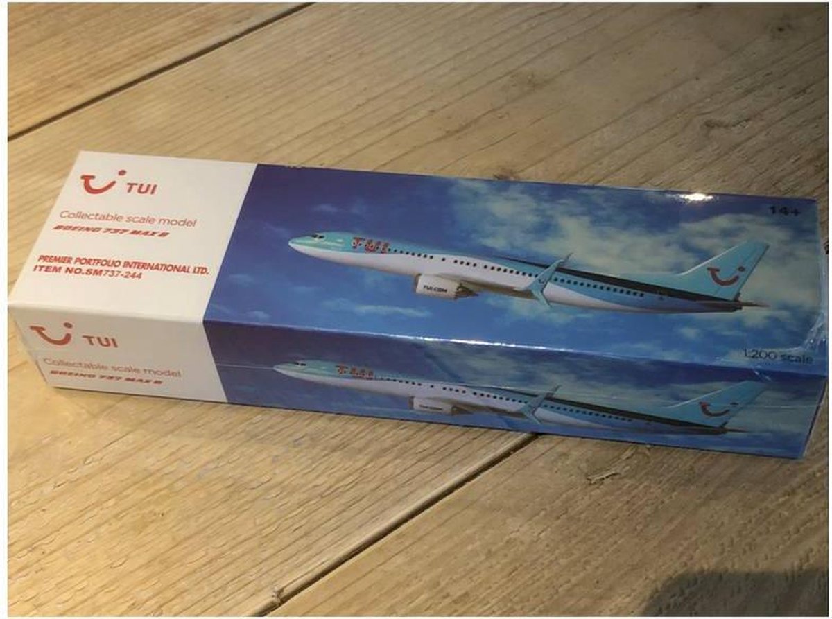 TUI fly Boeing 737 MAX 8 schaalmodel 1:200 | bol.com