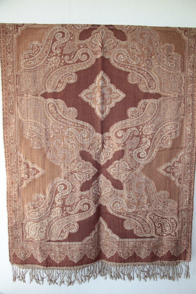 1001musthaves.com Wollen winter dames sjaal bruin beige 70 x 180 cm