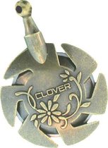 Clover Yarn Cutter Pendant Antique Gold