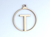 HOUTEN KERSTVERSIERING / WOODEN CHRISTMAS DECORATION - KERSTBAL / CHRISTMAS TREE BAUBLE - Letter T - 9cm - LICHT HOUT / NATURAL WOOD - HOUTEN HANGERS - KERSTBOOM - ALFABET / ALPHAB