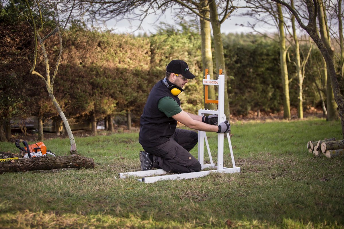 LOGOSOL Smart holder - zaagbok - Eenvoudig veilig hout zagen |