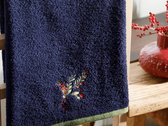 English Home - 2 pack Winter Soul embroidered towel 50x80 cm navy blue - Winter Soul geborduurde handdoek 50x80 cm Marineblauw-Wit christmas