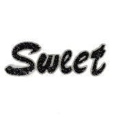 Sweet Tekst XL Patch Van Zwarte Crystal En Zilverkleurige Strass Steentjes 19 cm / 7.4 cm / Zwart Zilver