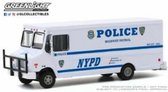 Highway Patrol Step Van NYPD 2019 Wit 1-64 Greenlight Collectibles