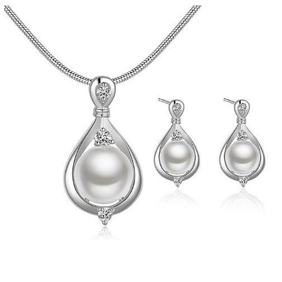 Set ketting en oorbellen met natuurlijke parels, cameeën en koralen, afgewerkt met zirkonen en 925 zilver