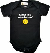 Zwarte romper met "Kun je mij laten lachen?" - maat 74/80  - babyshower, zwanger, cadeautje, kraamcadeau, grappig, geschenk, baby, tekst, bodieke