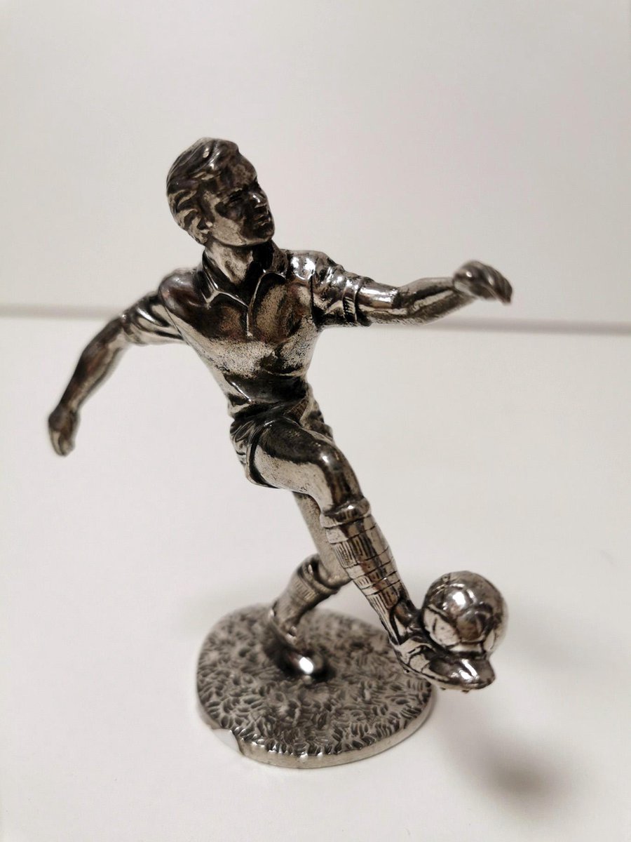 Voetballer - Kurz edeltin - 11cm.
