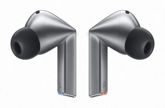 Linker en rechter Samsung Galaxy Buds3 Pro, zilverkleurig, met zwarte oordopjes.