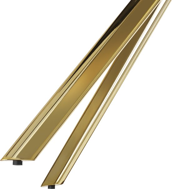 Gouden poot van een stoel met zwarte antislipvoetjes.
