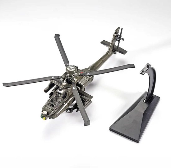 Gedetailleerd Apache helikopter schaalmodel in legergroen, met wapens en standaard.