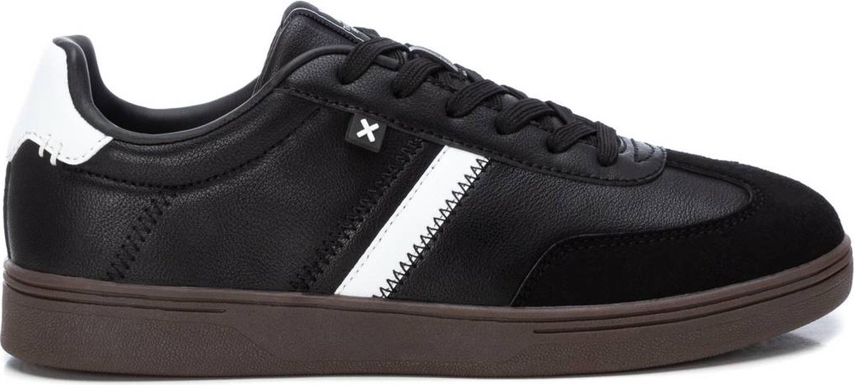 XTI 151118 Trainer - ZWART
