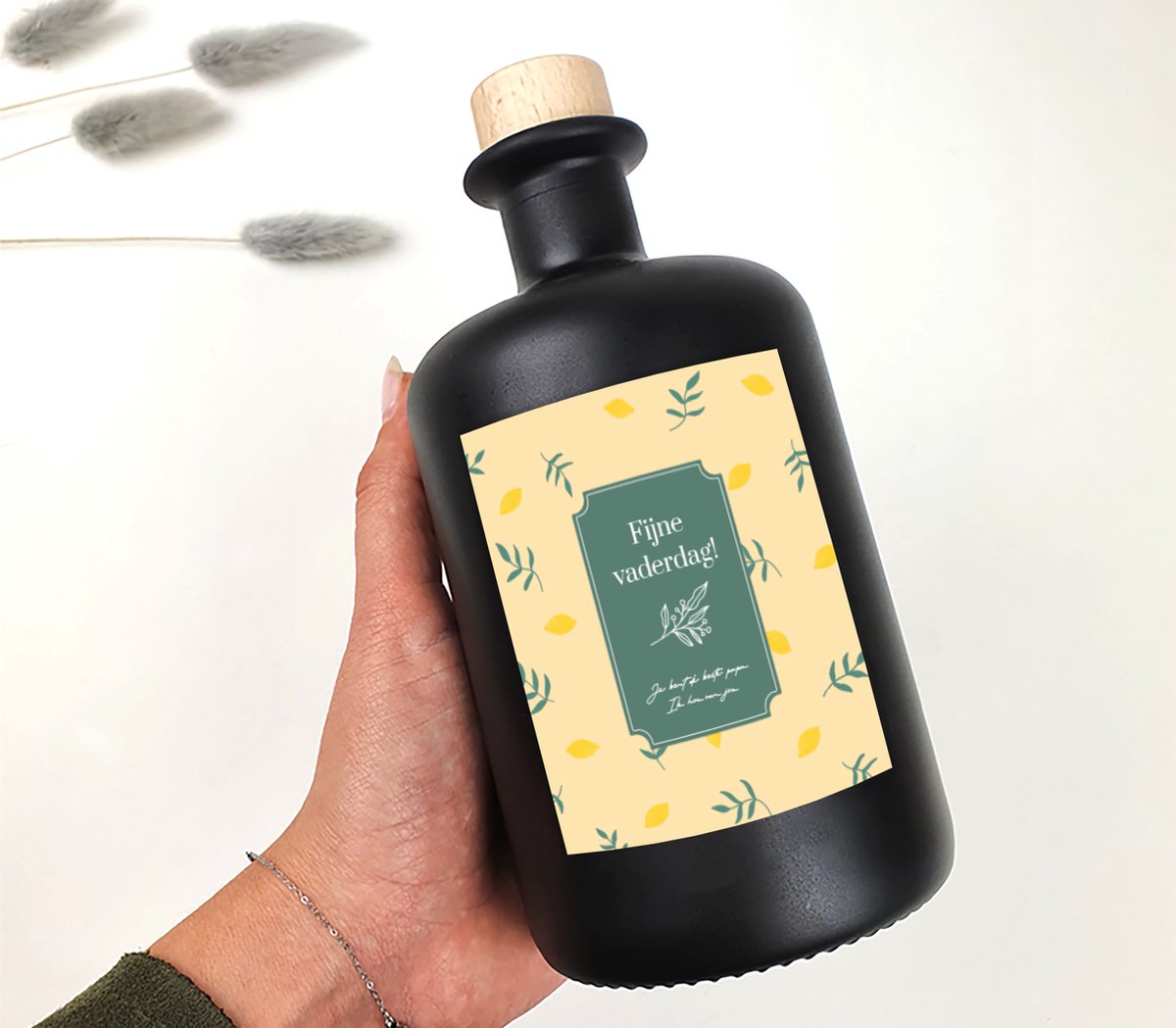 Papa - LEGE zwarte glazen fles - Papa cadeau - Cadeau papa - Cadeau vader - Ongevulde fles om te vullen naar wens - Lemon botanical thema
