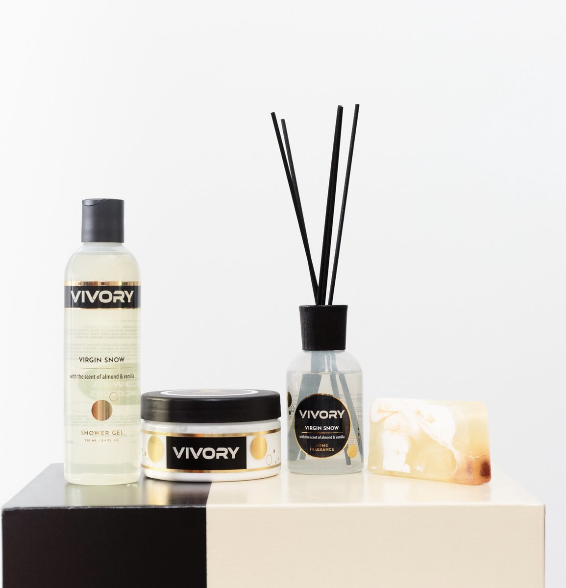Goedkoopste Vivory Geschenkset Bodycare & Home - Virgin Snow - 4 grote producten VOORDEEL AANBIEDING