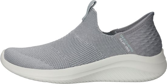 Grijze Skechers Slip-ins Ultra Flex 3.0 dames instapper met witte zool en gestructureerd hielpaneel.