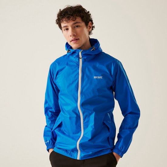 Veste de randonnée légère et imperméable Pack-It III de Regatta pour homme, pratique à ranger. Veste de pluie, bleu Oxford