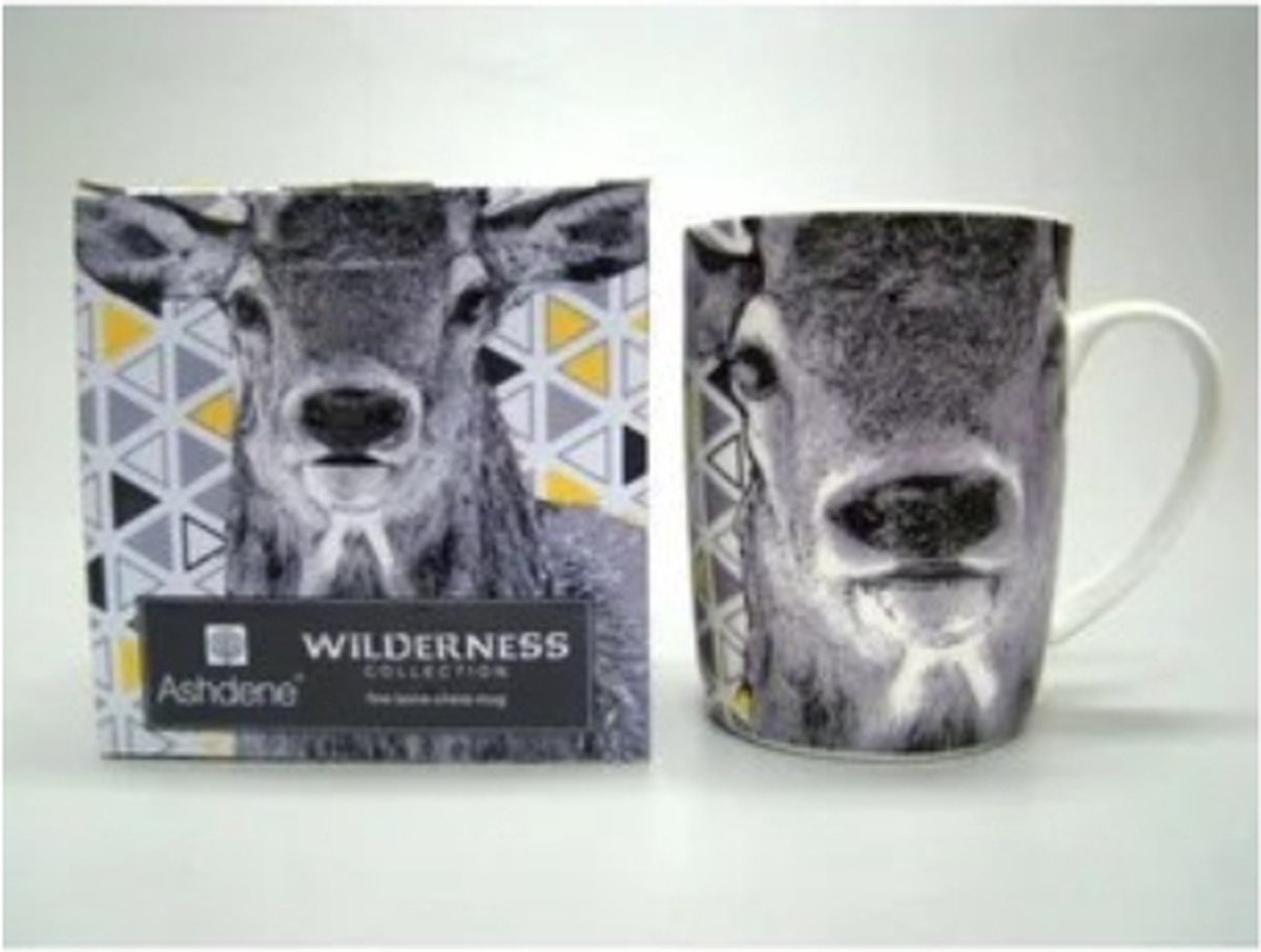 Ashdene Wilderness mok met hert