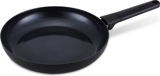 Brabantia NERO Koekenpan - Ø 28 cm - Ergonomisch en licht - 100% PFAS vrij- 100% Gerecycleerd -Keramische Anti-aanbaklaag - Geschikt voor alle warmtebronnen – Zwart