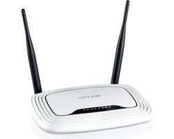 TP-Link TL-WR841ND  – Router