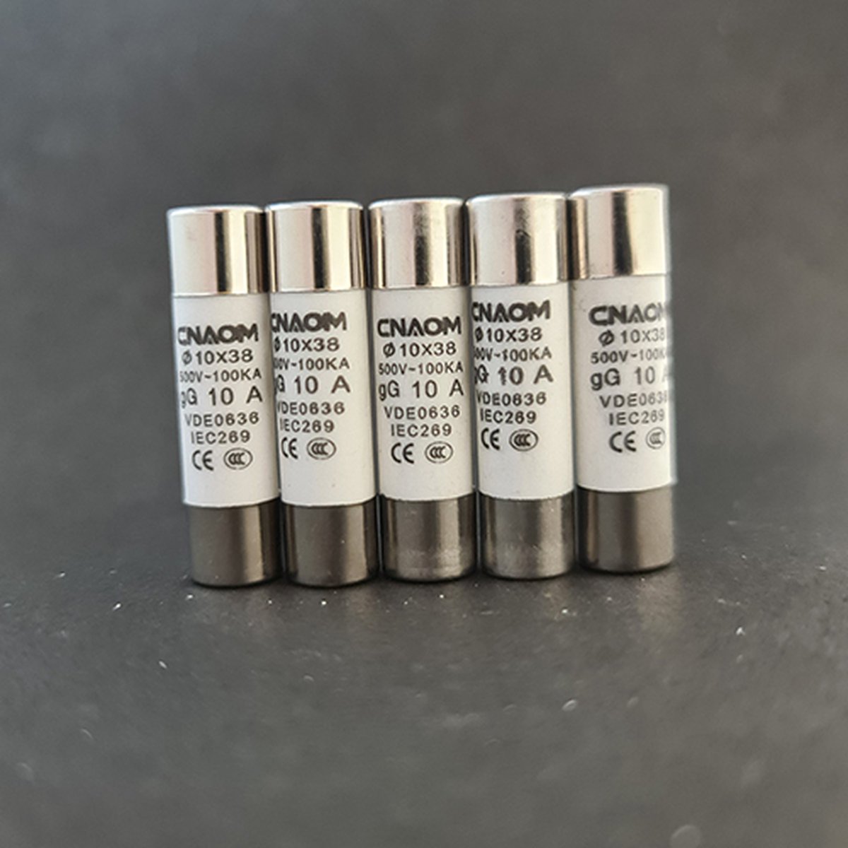 R015 10x38 Keramische Buiszekering - 10A - 10x38mm 5stuks