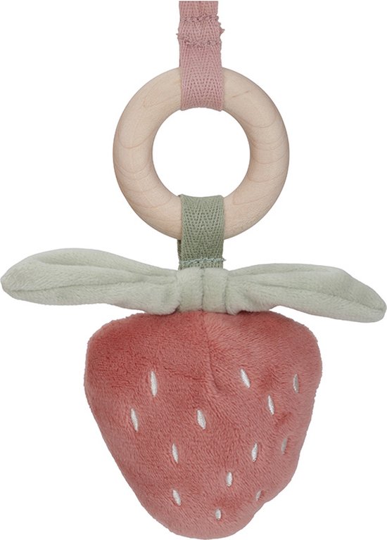 Roze aardbei speelgoed met groene blaadjes, met houten ring.