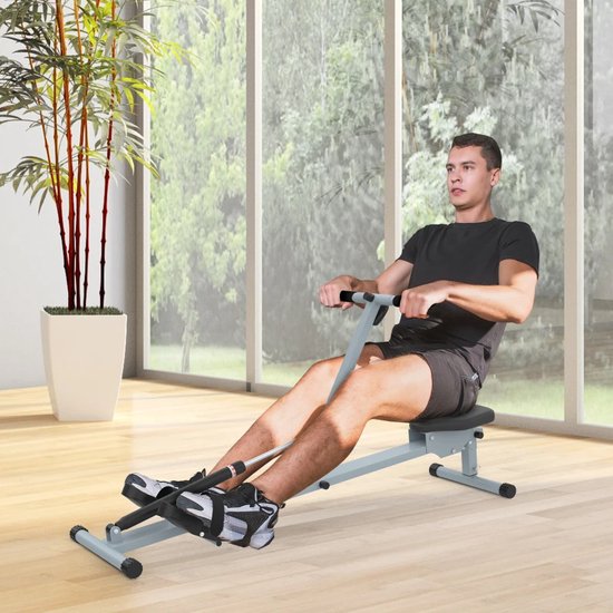Velo elliptique et rameur sale