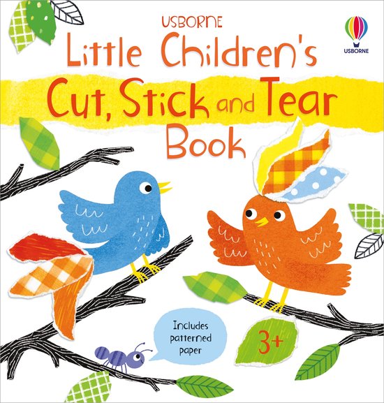 Een blauwe en een oranje vogel met stukken gekleurd papier op hun hoofd zitten op takken. De titel 'Little Children's Cut, Stick and Tear Book' staat bovenaan.